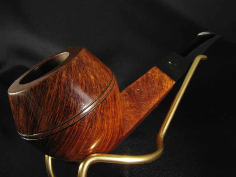 BARLING’S Make Ye Olde Wood bulldog