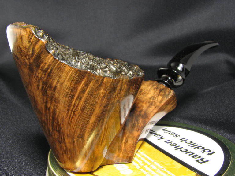 BEN WADE Golden Walnut