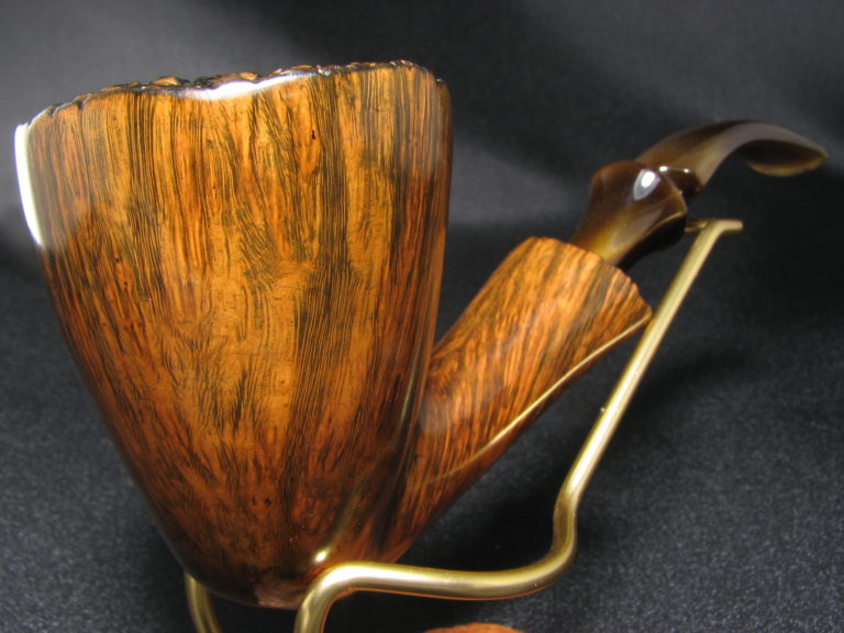 BEN WADE Golden Walnut