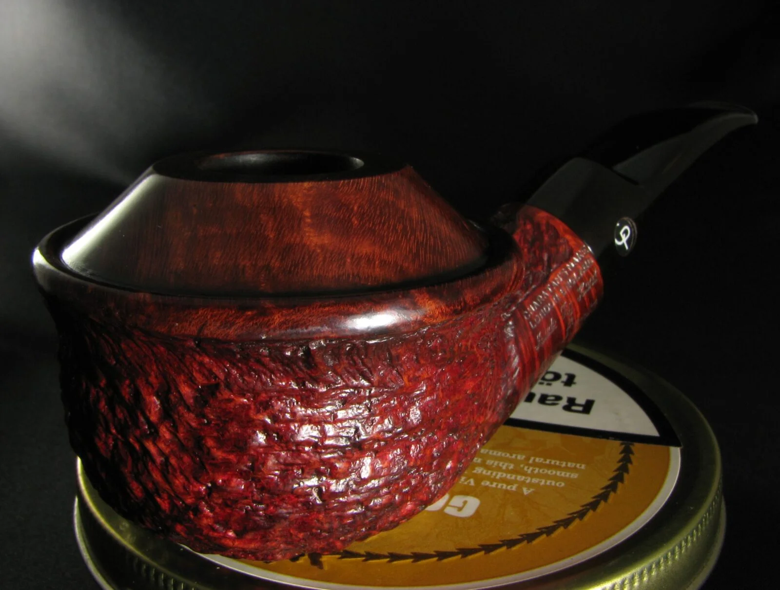 CHARATAN'S MAKE Countryman limited edition - Very Keen on Pipes