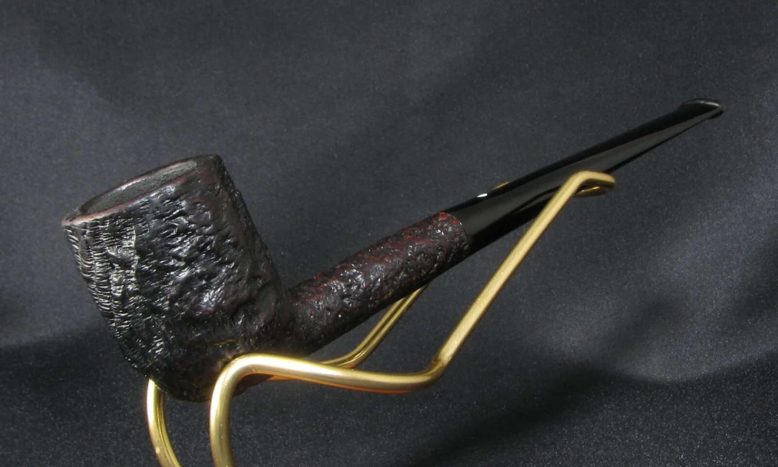 DUNHILL Shell 116 1950 - Very Keen on Pipes