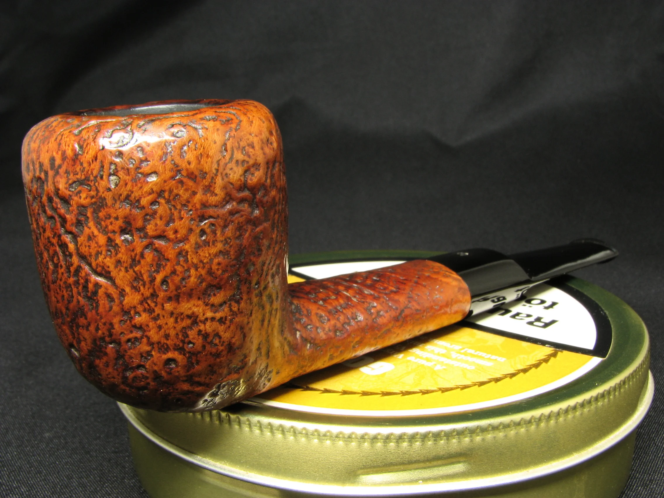 STANWELL 71 REGD - Very Keen on Pipes