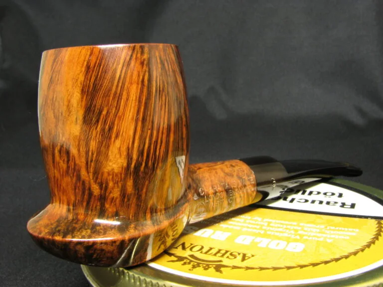 charatan's distinction Archives - Very Keen on Pipes
